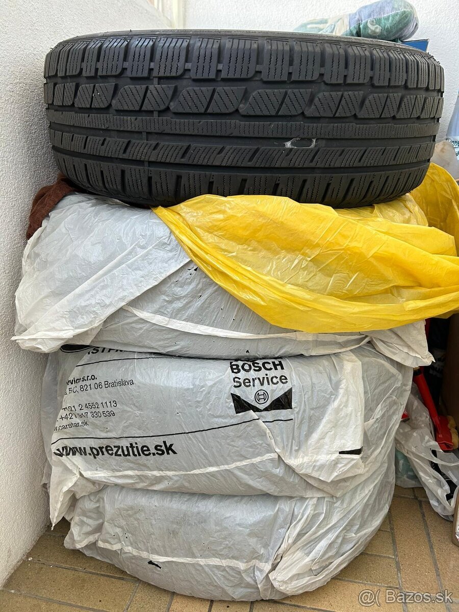 Zimné pneumatiky 4 kusy (17" - 215/65R - M+S)