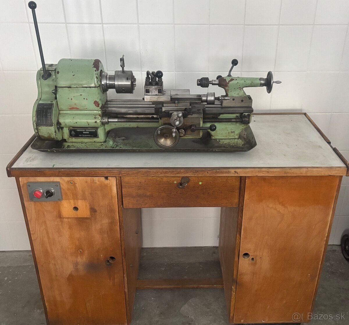 Prodám soustruh MN80 230V