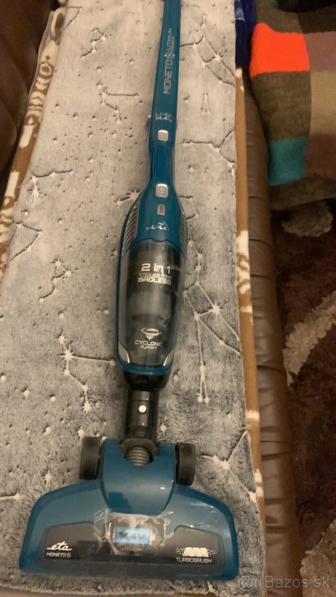 tycovy vysavac ETA  moneto I