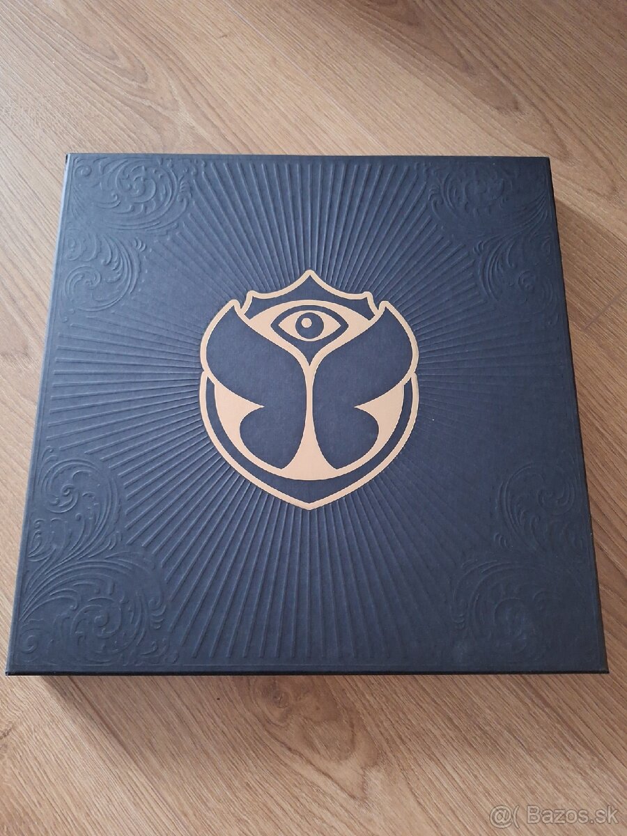 Tomorrowland XV Years Box platne