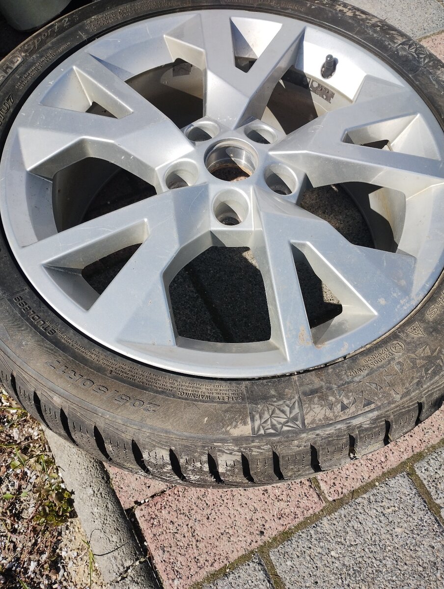 Škoda Octavia originál disk 17"