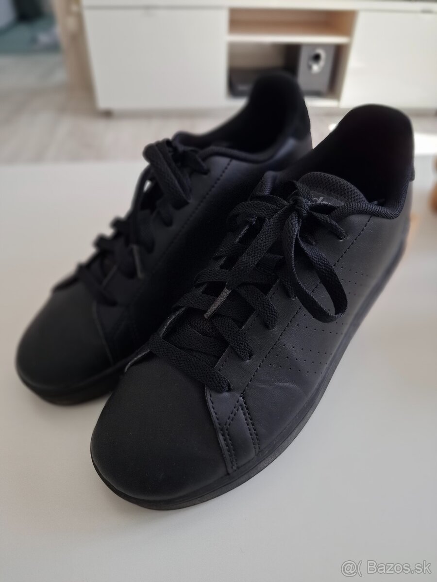Detské tenisky Adidas 38 ako nové