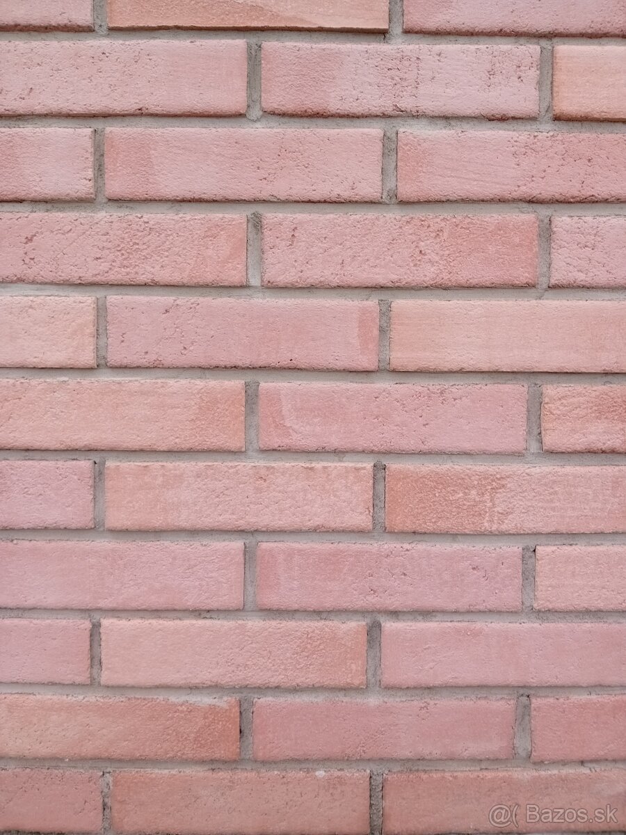 Tehlový obklad