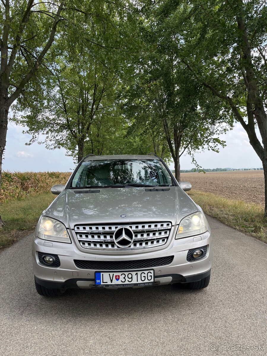 Mercedes Benz Ml164