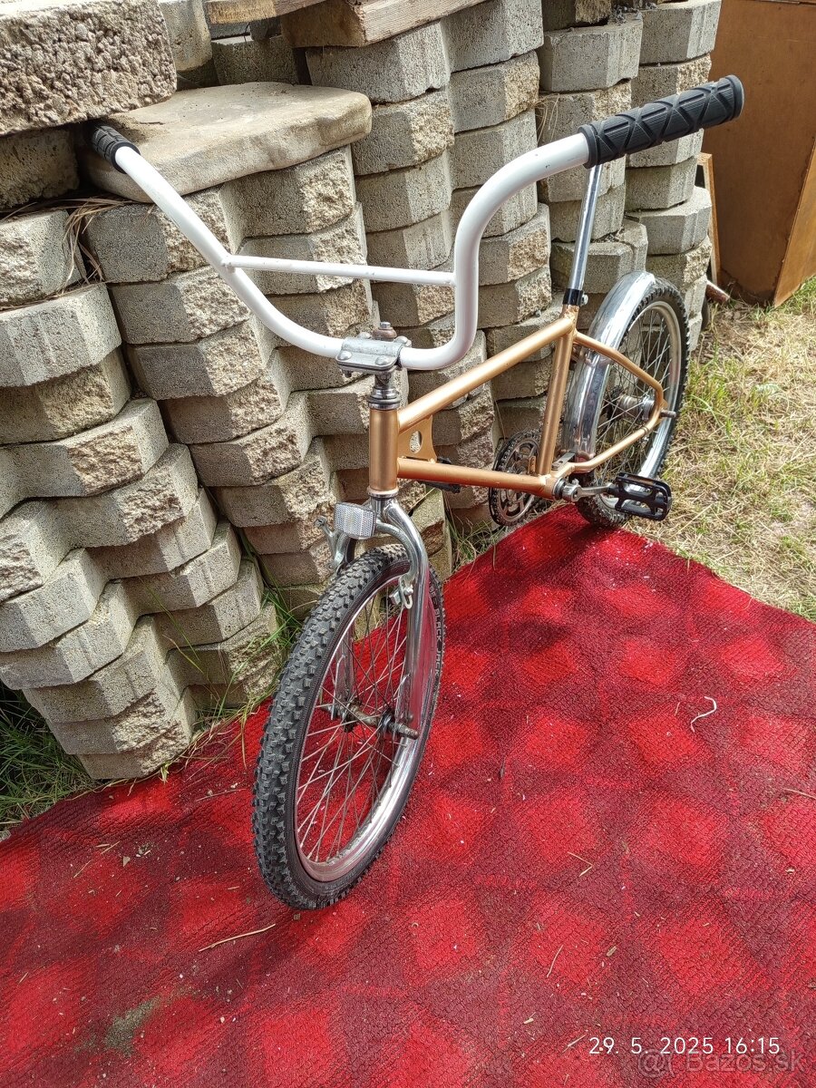 Predám bicykel BMX