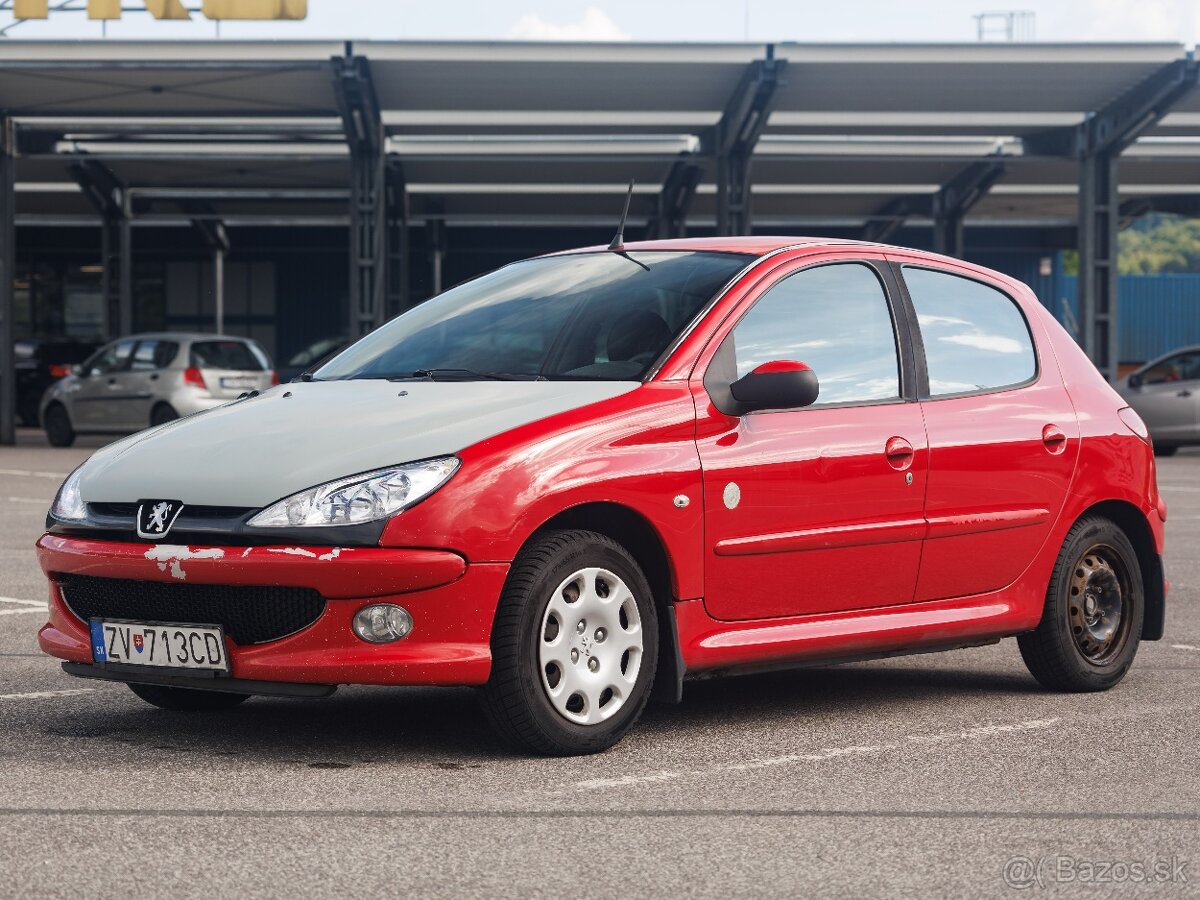 Peugeot 206 1.4i 55kW Hatchback 2008 5.st Manuál