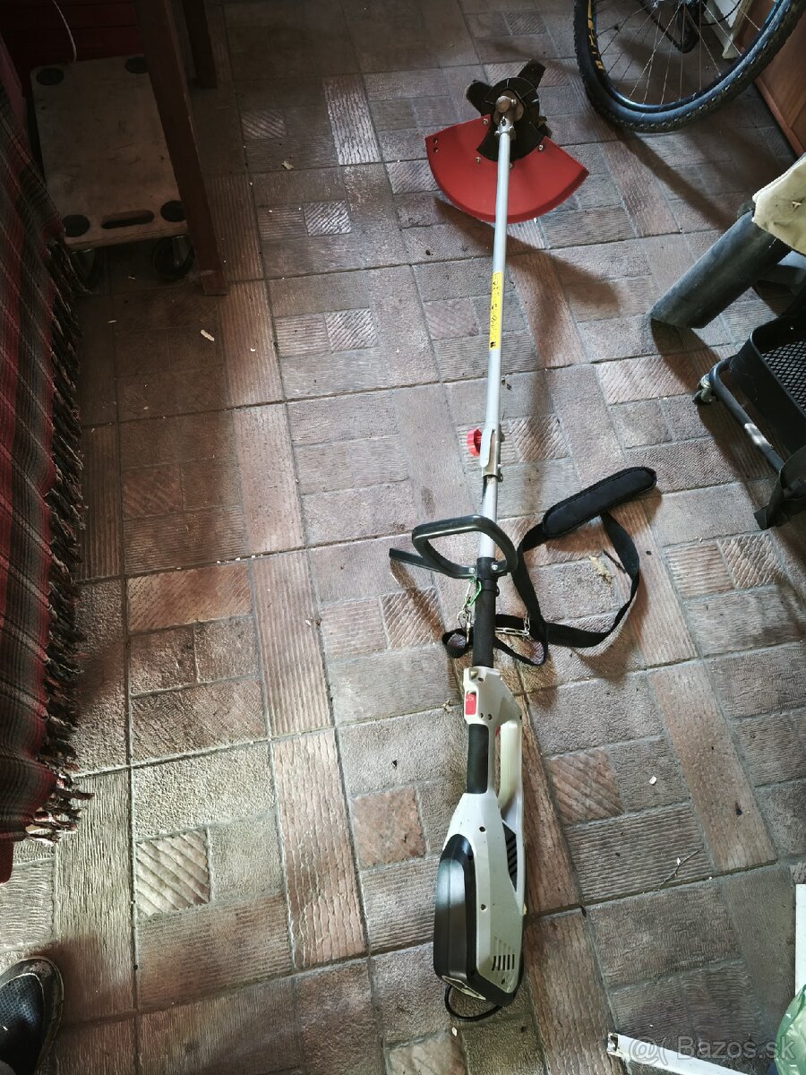 Elektrický krovinorez Alko