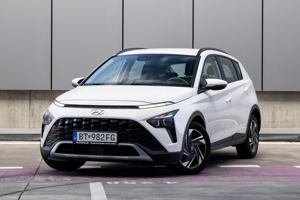 Hyundai Bayon 1.0 T-GDi AT Family Winter Pack - 14 500km