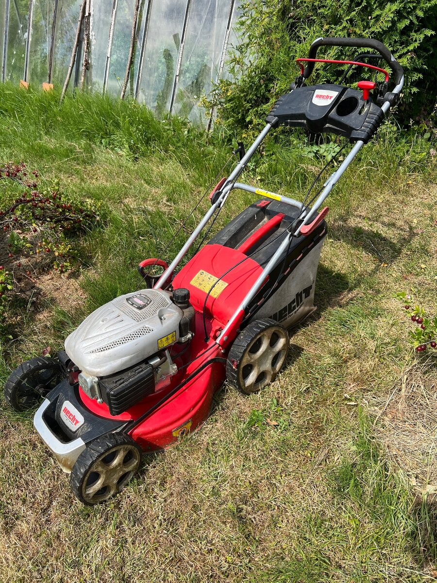 Kosačka HECHT 548 SW