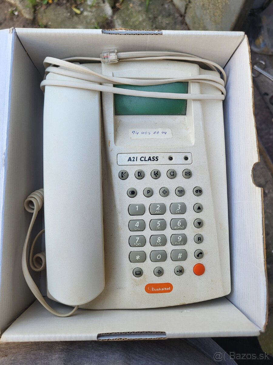 Retro Telefón.