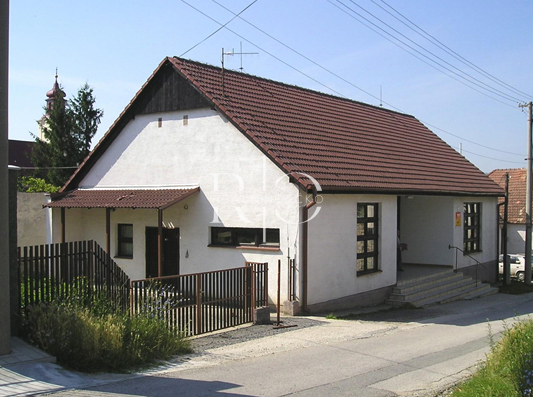 Na predaj samostatne stojaca budova - Trstín
