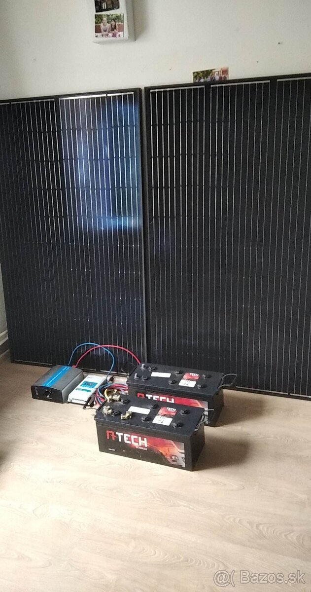 Fotovoltaicky chatovy system 1500W