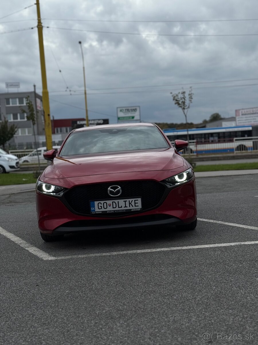 Predám Mazda 3 v plnej výbave, 90kw, 122 koní, 2.0l, 2019