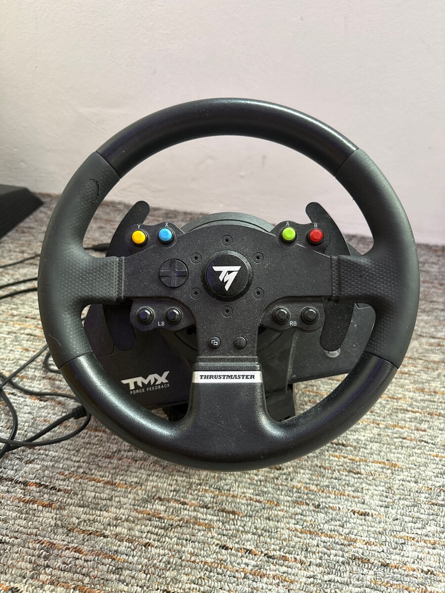 Thrustmaster volant