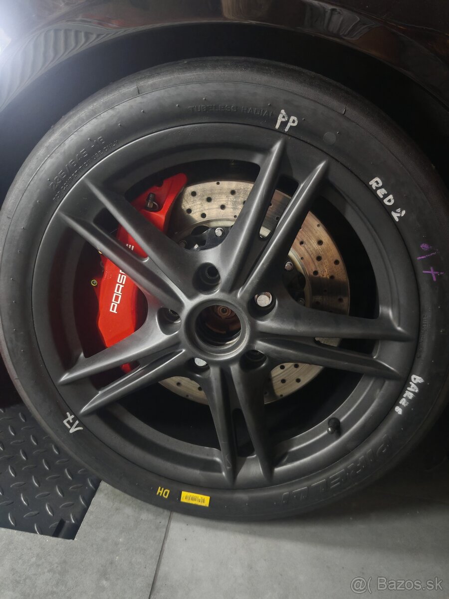 Predam disky Porsche Boxter R18 5x130