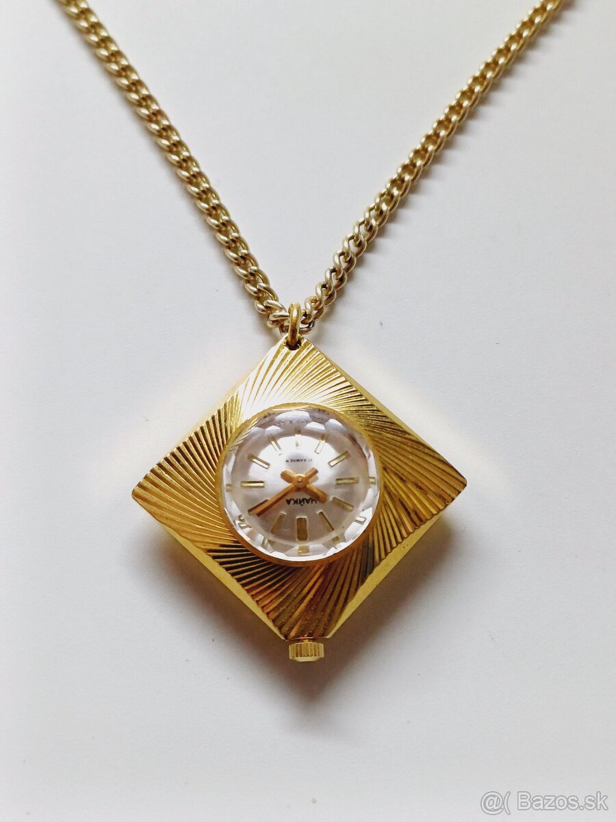 Pozlatene retro mechanicke damske hodinky-privesok