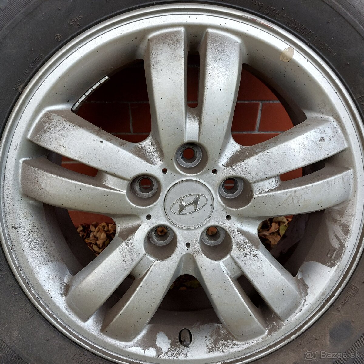 Predam pneumatiky na elektronoch 235/60/R16 100H