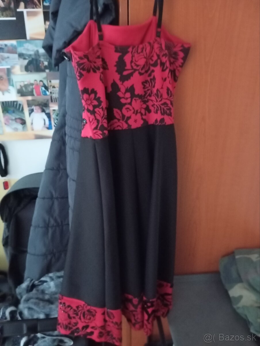 Dámske spoločenské šaty