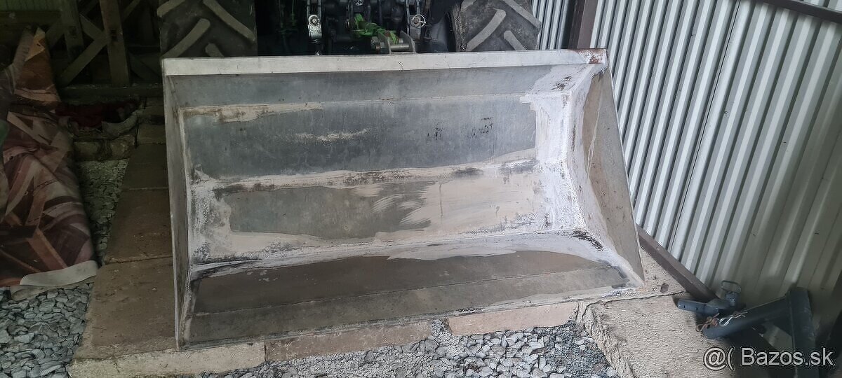 Predam radlicu na malotraktor