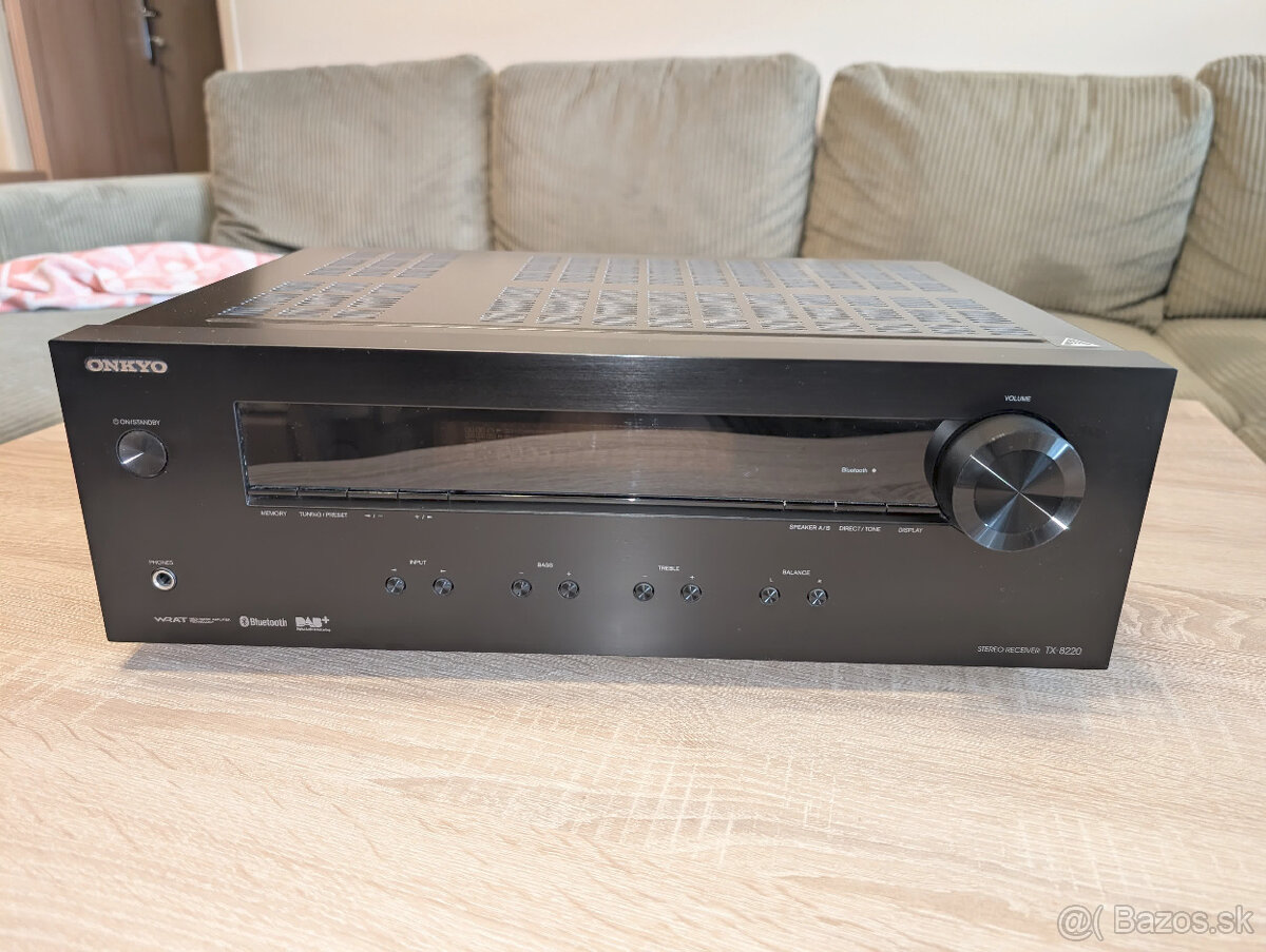 Onkyo TX-8220