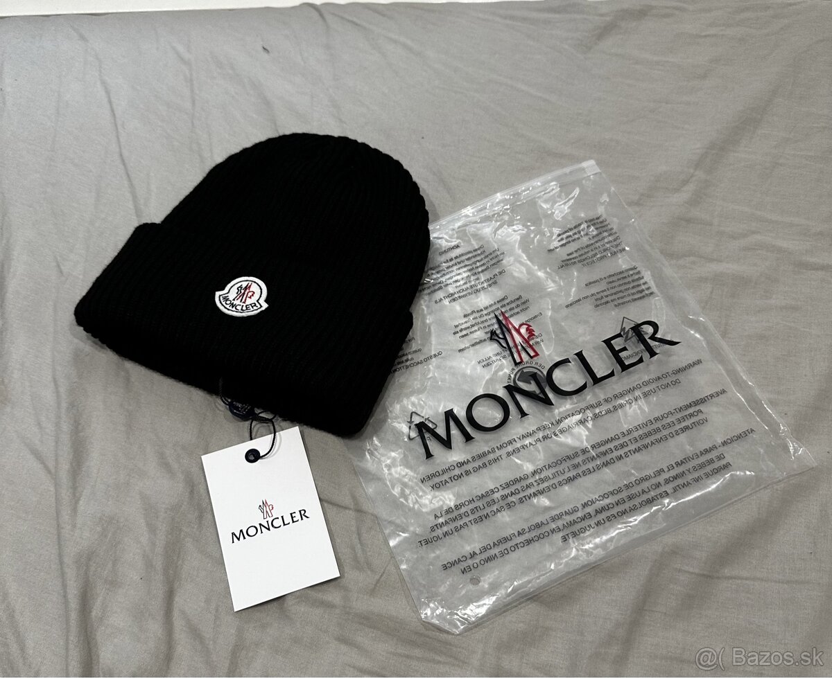 Moncler Ciapka Cierna