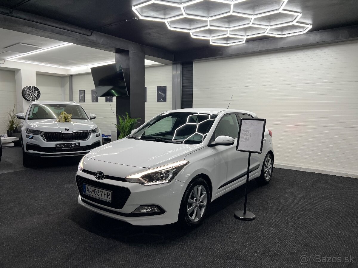 Hyundai i20 Style 2017 1.2 62kw benzin vyhrievané sedadlá