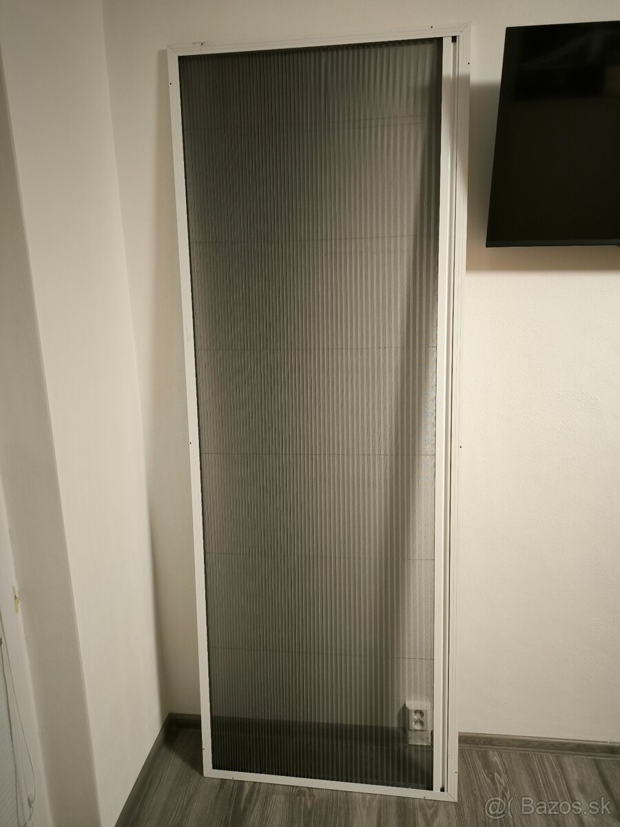 Predám sieťku na balkón