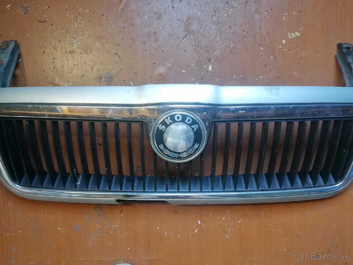 Maska Octavia 1