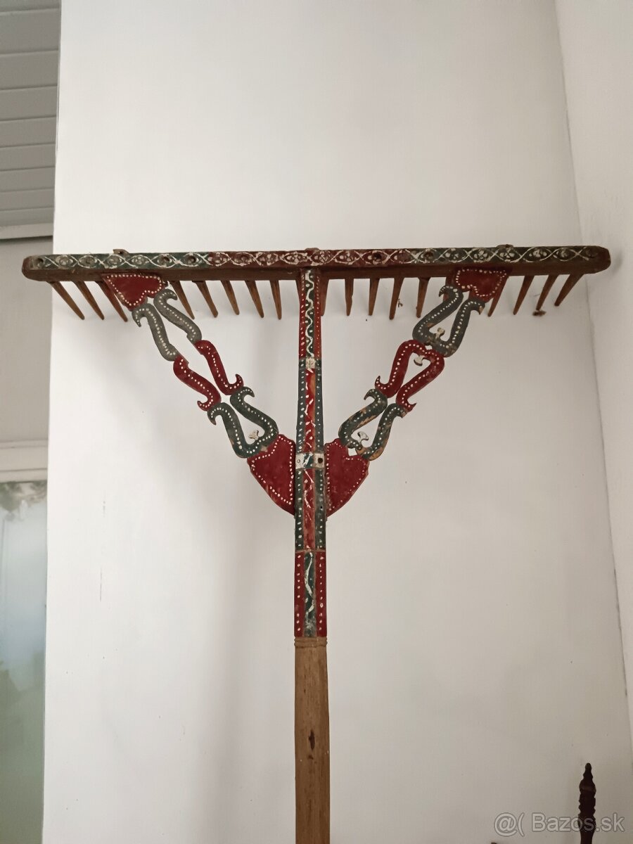 Vzácne muzeálne hrable