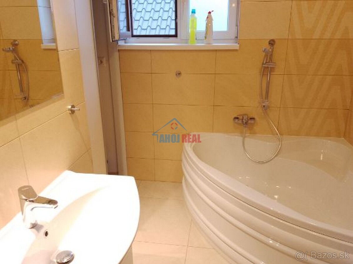 NOVOSTAVBA 5-izb BYT, pre rodinu, môže menší PSIK, MAČKA