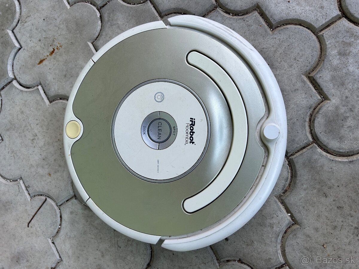 Vysávač Roomba