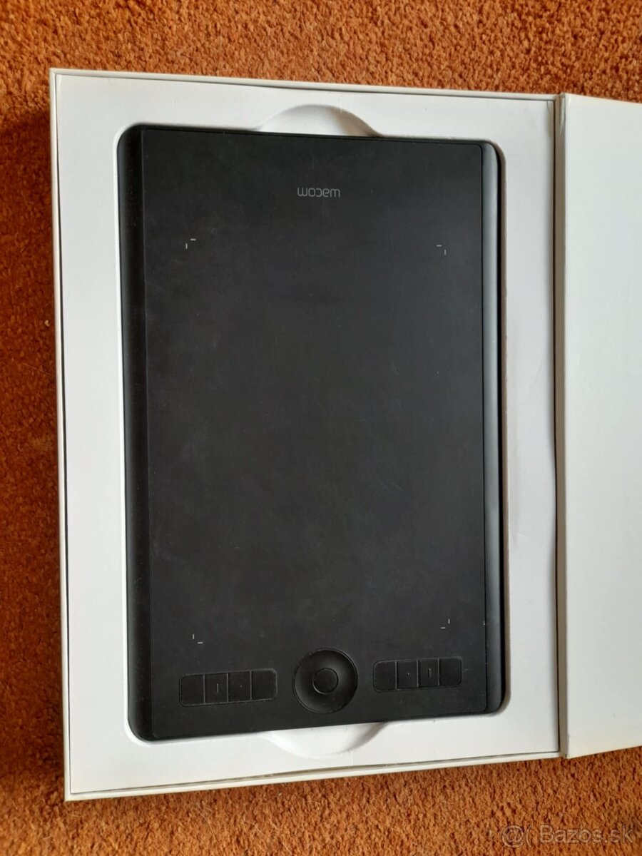 Grafický tablet Wacom Intuos Pro M