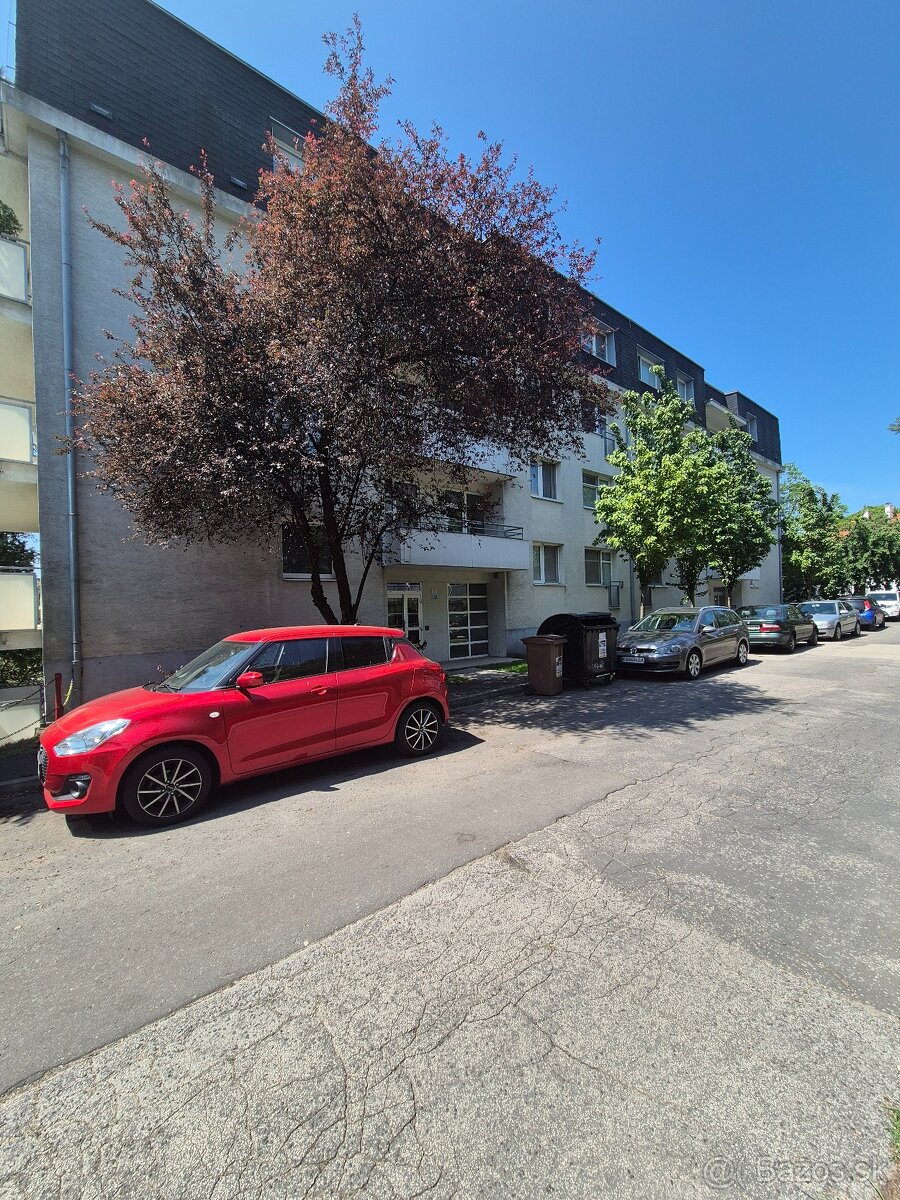 Predaj 1 izbový byt s terasou na Kramároch, Ďurgalova ulica