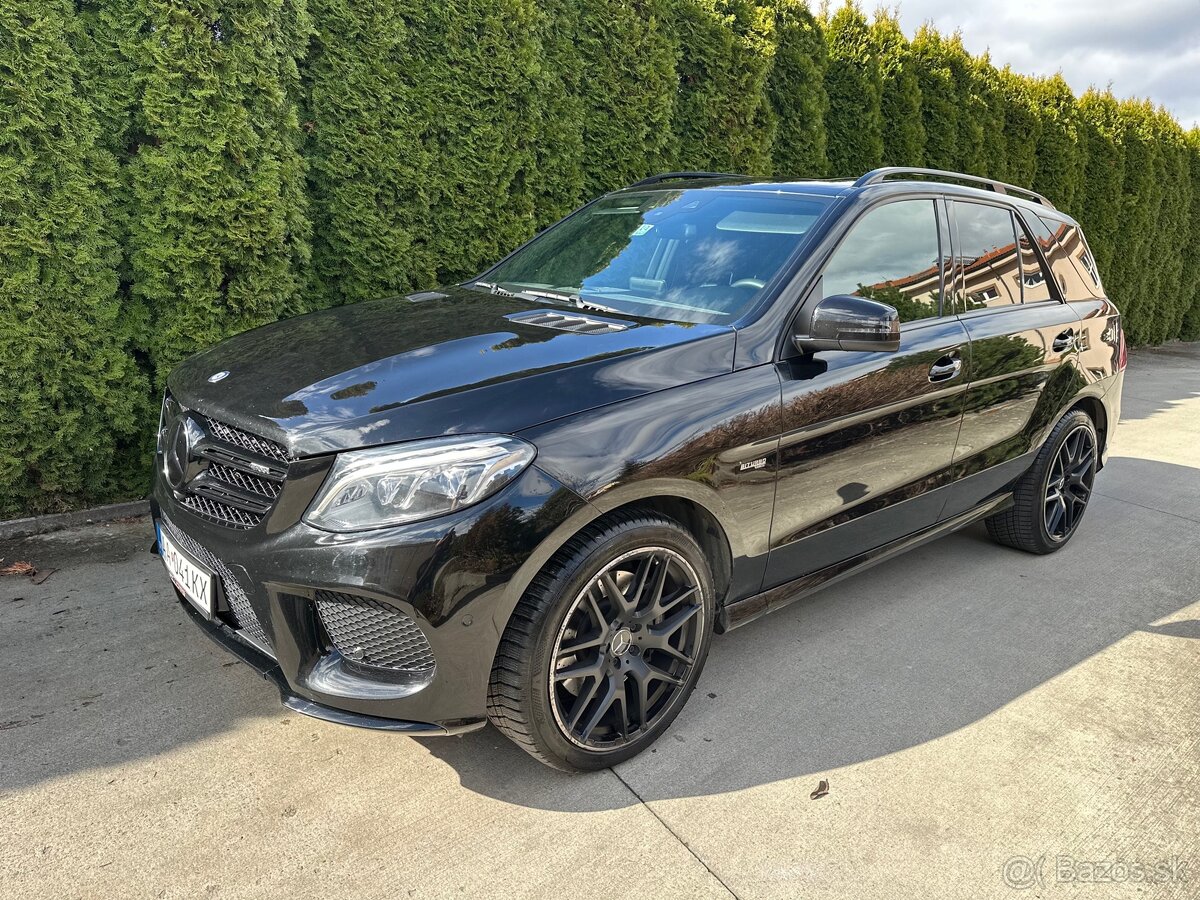 Mercedes Benz 43 AMG