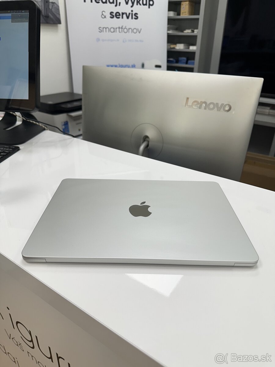 Apple MacBook Air 13" M2 256GB