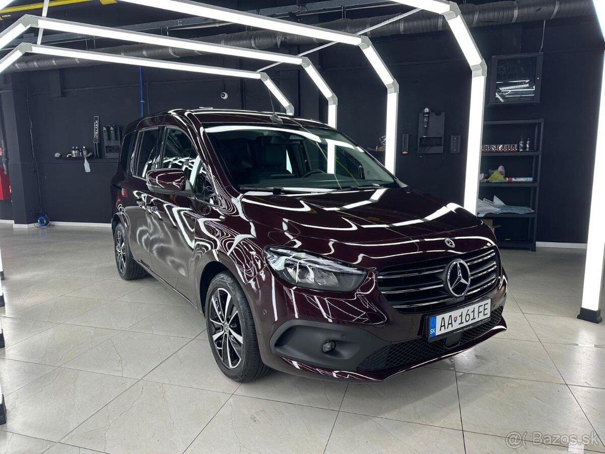 Mercedes-Benz T-Class 180 d