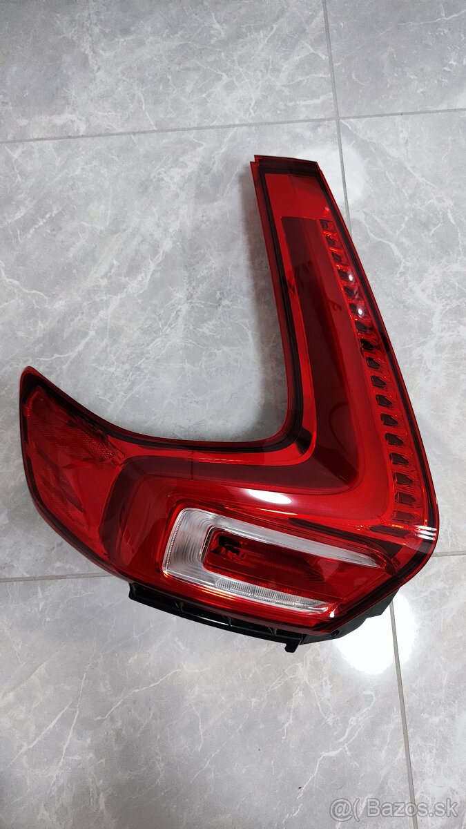 Zadné svetlo VOLVO XC40