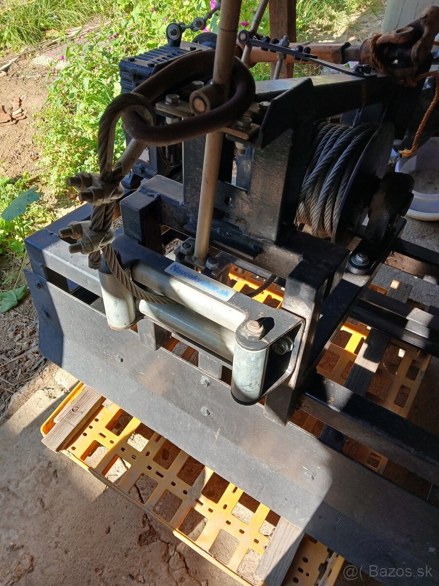 Navijak za malotraktor