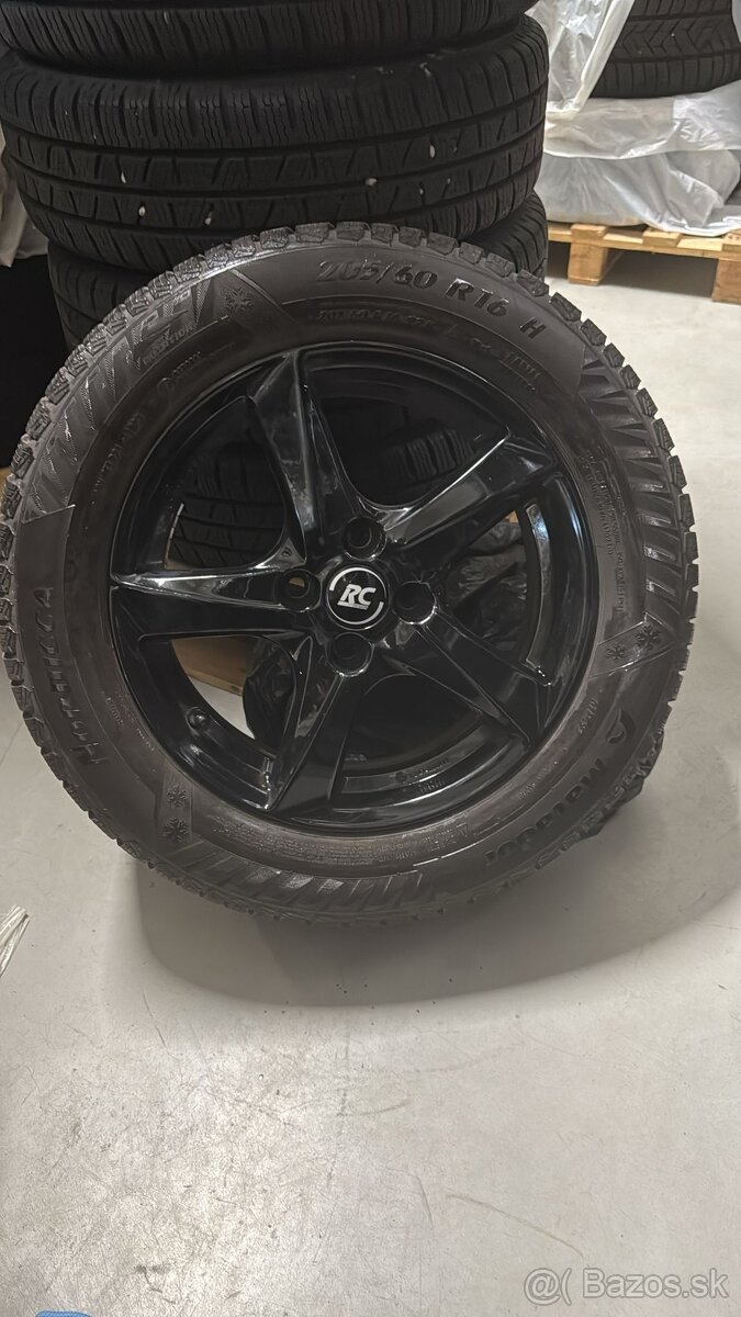 Zimna sada  komplet na Opel Crossland.