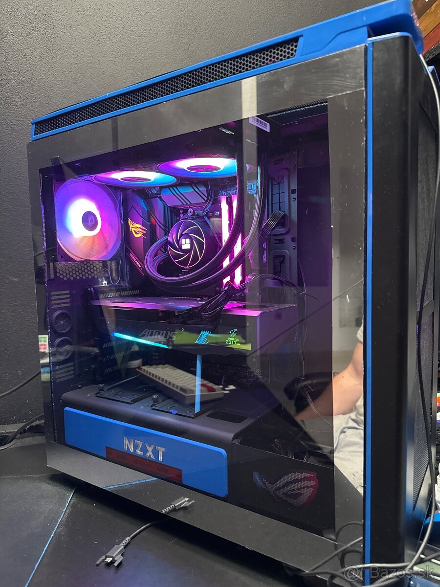 Predám herný PC Ryzen 5700X/Rx6800/32GB