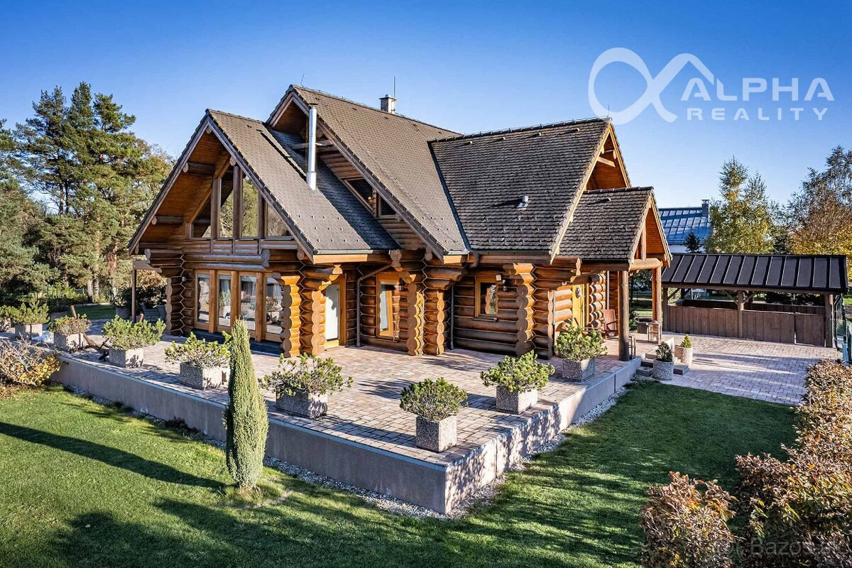 Zrubový rodinný dom, Veľká Lomnica