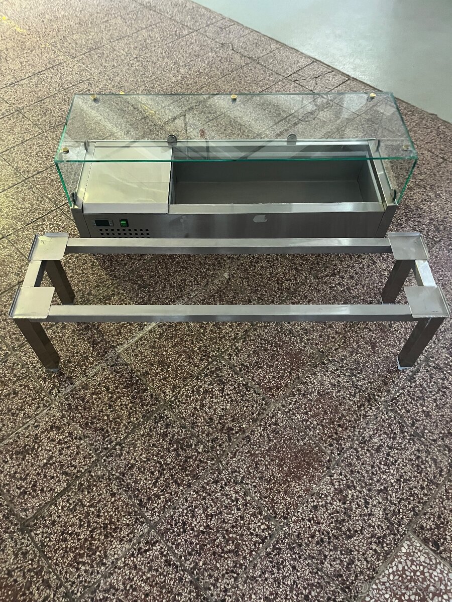 Pultová chladiaca vitrina