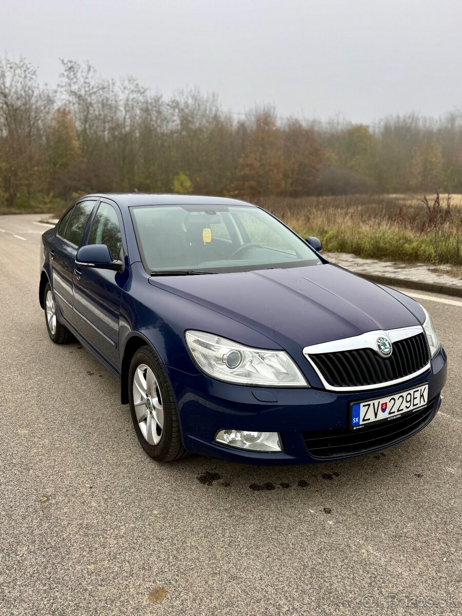 Predam Skoda Octavia 1.6tdi 77kw 2011 Nova stk ek