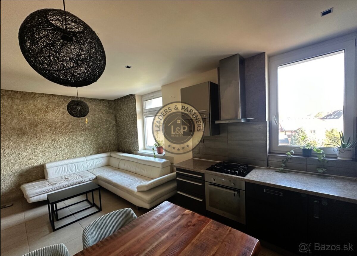 L&P | Prenájom priestranného 3-izbového bytu –Trenčianska ul