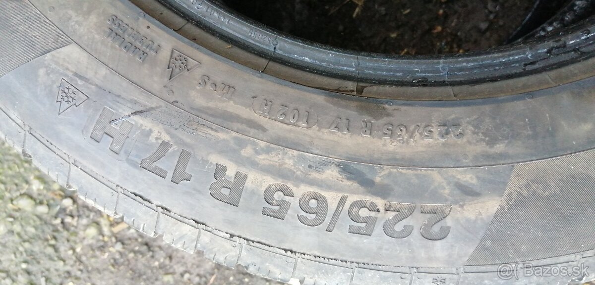 225/65 R17 Continental zimné gumy 2 kusy