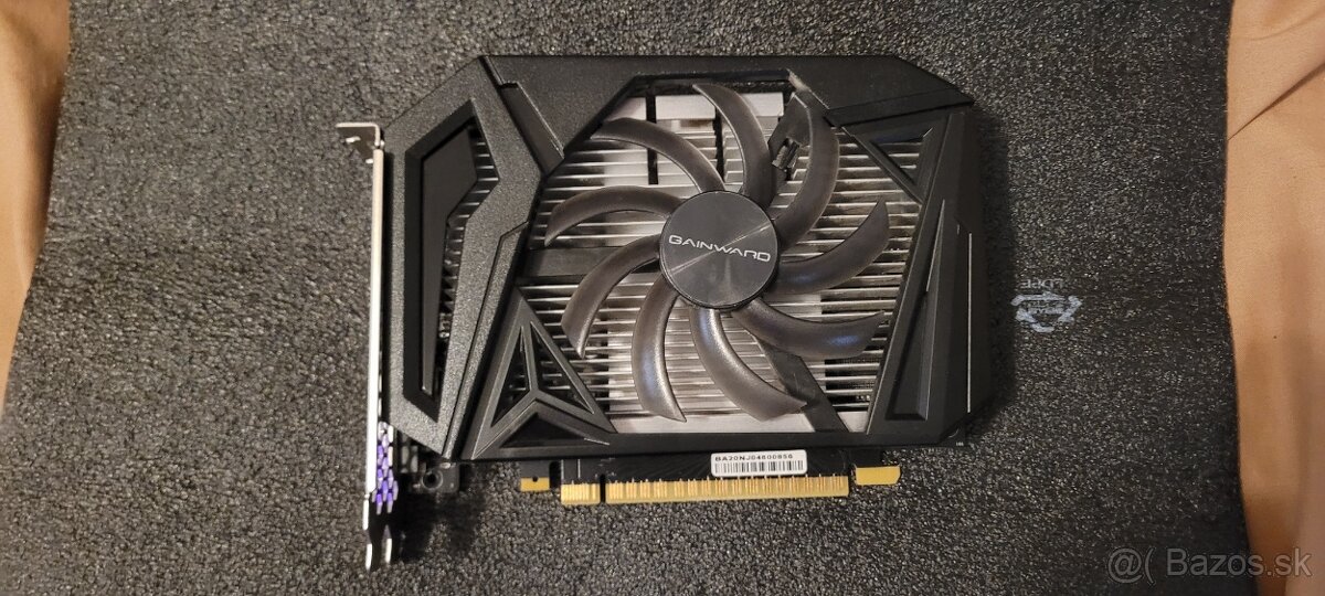 Predám grafiku GAINWARD GTX1650 SUPER 4GB GDDR6