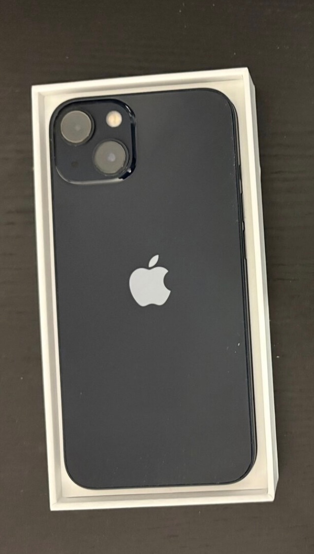 iPhone 13 128GB black