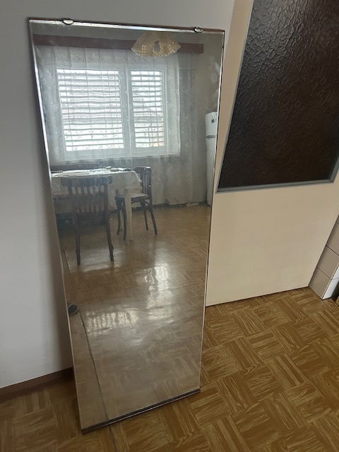 Predám veľké zrkadlo