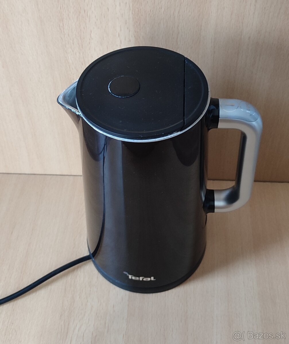 Rýchlovarná kanvica Tefal Digital KO851830