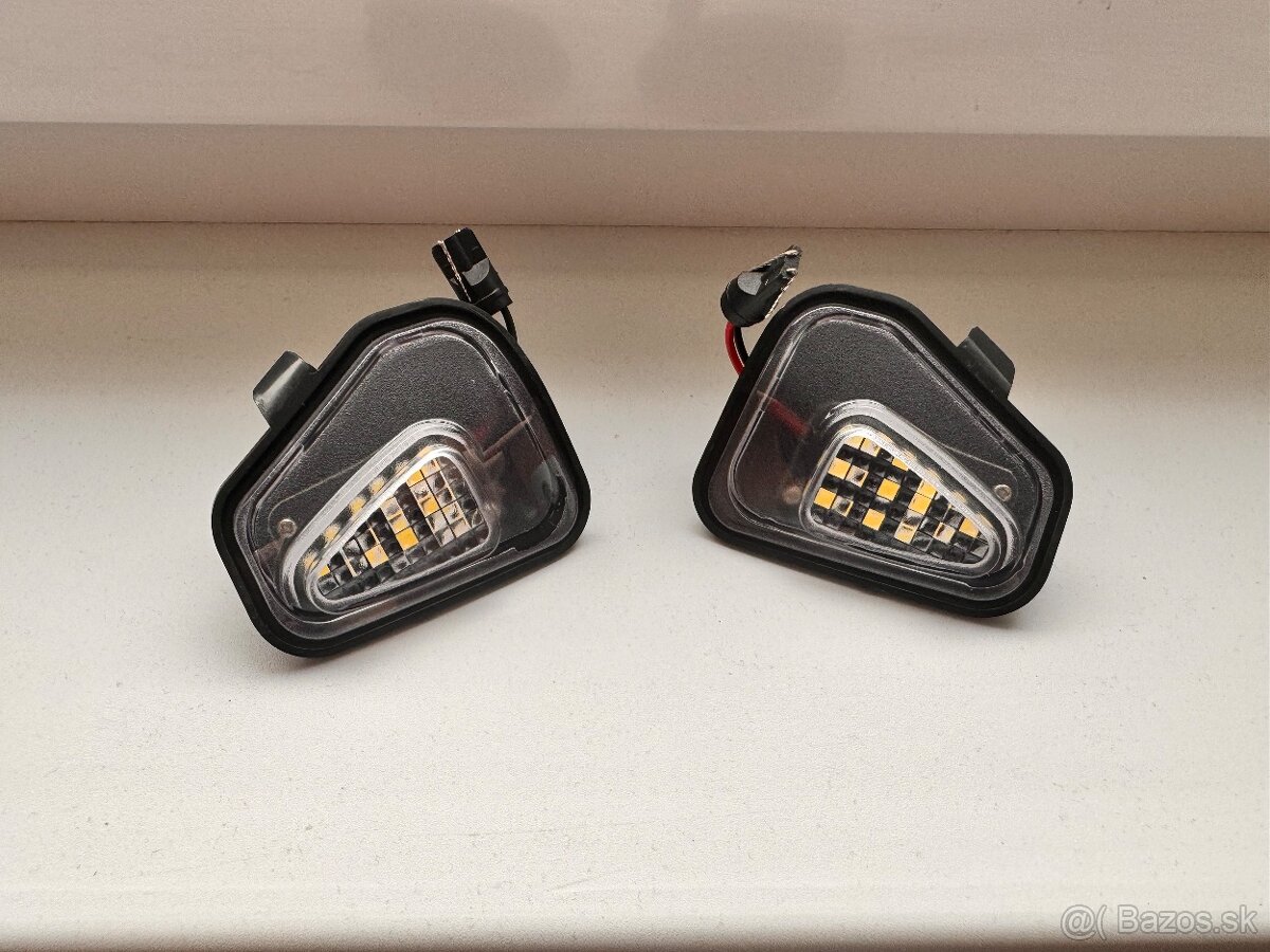 Keď osvetlenie spätných zrkadiel VW